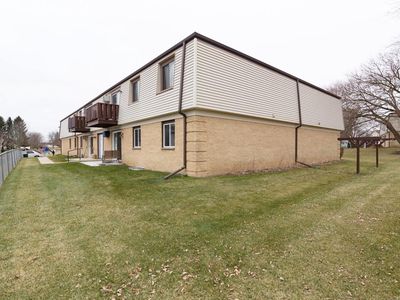 N169W19872 Georgetown DR #102, Jackson, WI, 53037