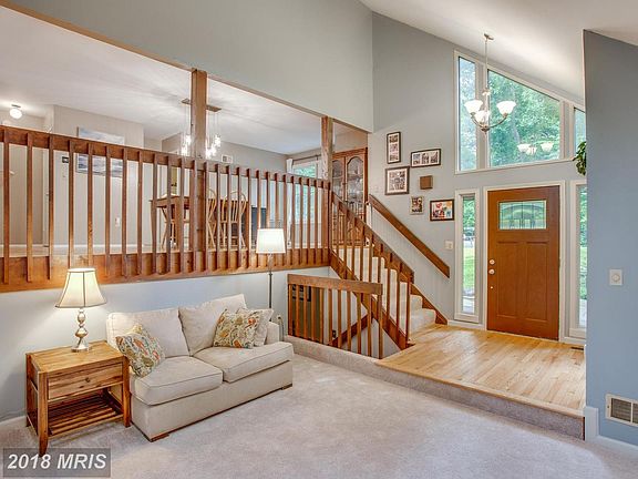 3rd image of 10551 River Run Ct