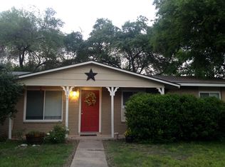 217 Ivy Ln, Universal City, TX 78148