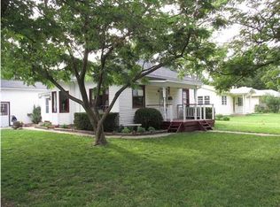 401 N Park Ave, Valley Center, KS 67147