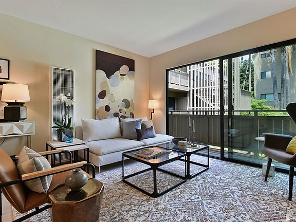2nd image of 1817 California St APT 209