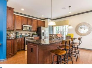 124 Lorraine Dr, New Castle, DE 19720