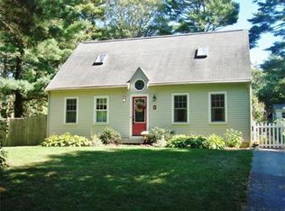 7 Carver Ave, Plymouth, MA 02360