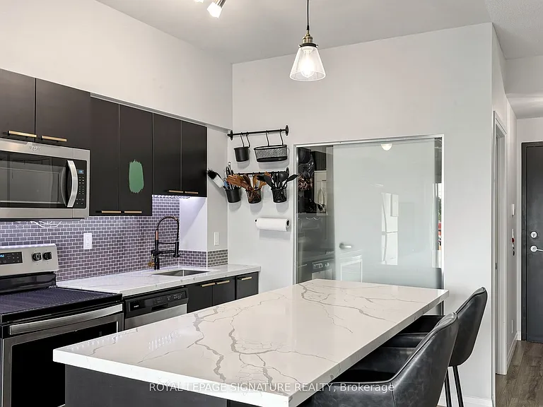 2150 Lawrence Ave E #208 — Photo 15