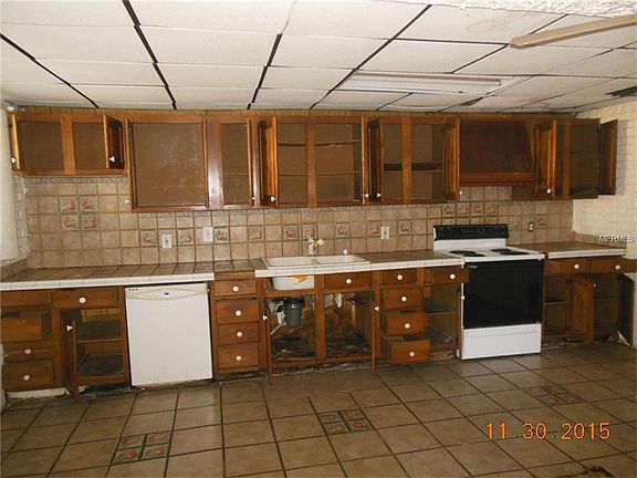 3rd image of 3702 E Powhatan Ave