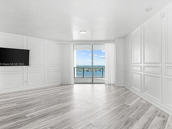 5th image of 17301 Biscayne Blvd APT 2003