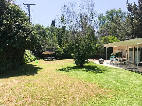 5th image of 22940 Calabash St