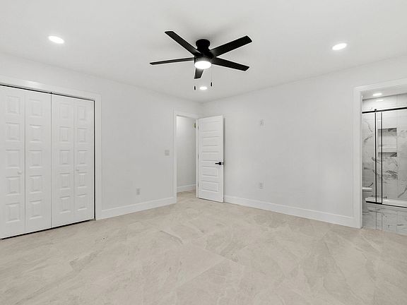 5th image of 131 Partridgeberry Rd.
