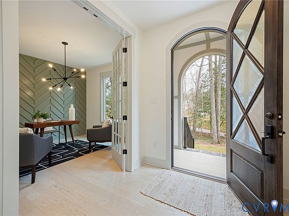 4th image of 8919 Rustic Rd