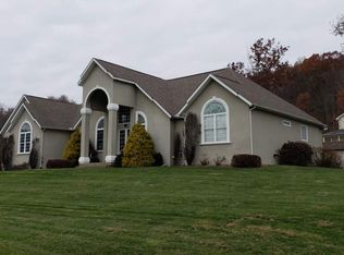 205 Jenna Dr NE, Newark, OH