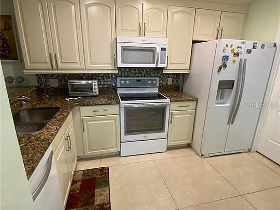 2nd image of 5074 Ernst Ct #29