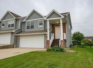 1495 Vandello Cir, North Liberty, IA 52317