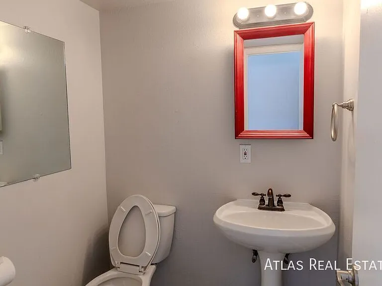 3653 W Union Ave — Photo 11