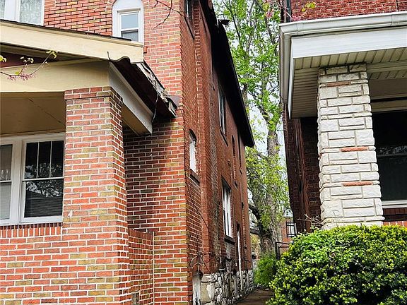 4th image of 4535 Red Bud Ave