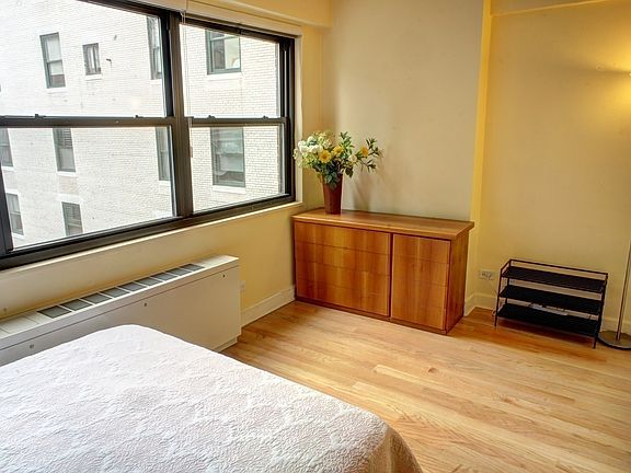 4th image of 58 W 58th Street New York Ny #10019
