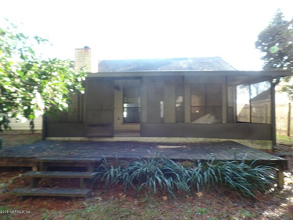 2nd image of 1440 Rose Hill Dr W