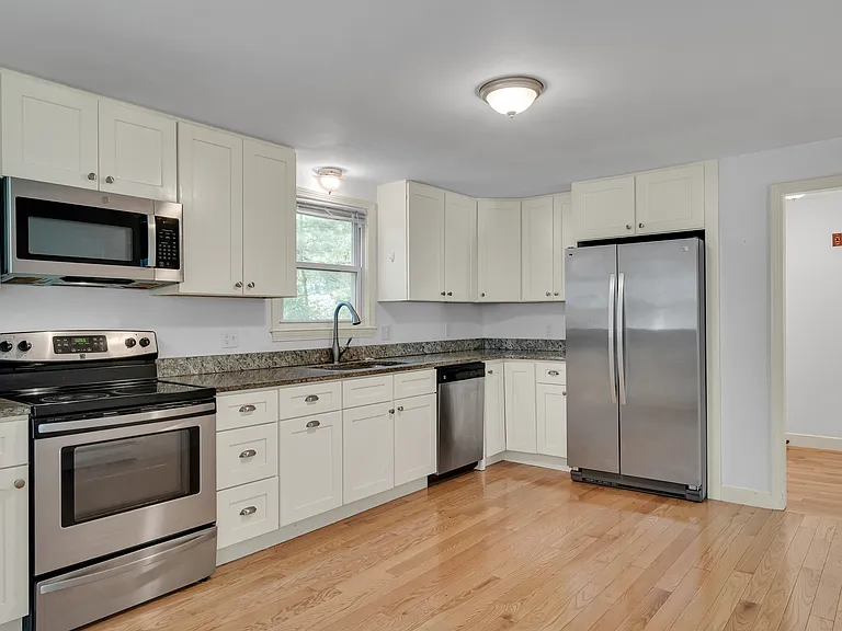 32 Dewey Rd — Photo 19