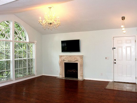 2nd image of 905 Northern Dancer 205 Way