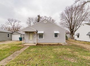 1722 E 24th St, Muncie, IN 47302