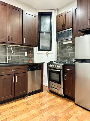 Rented by Heritage Realty LLC | media 7