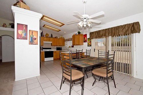 3rd image of 3180 Horseshoe Canyon Ln
