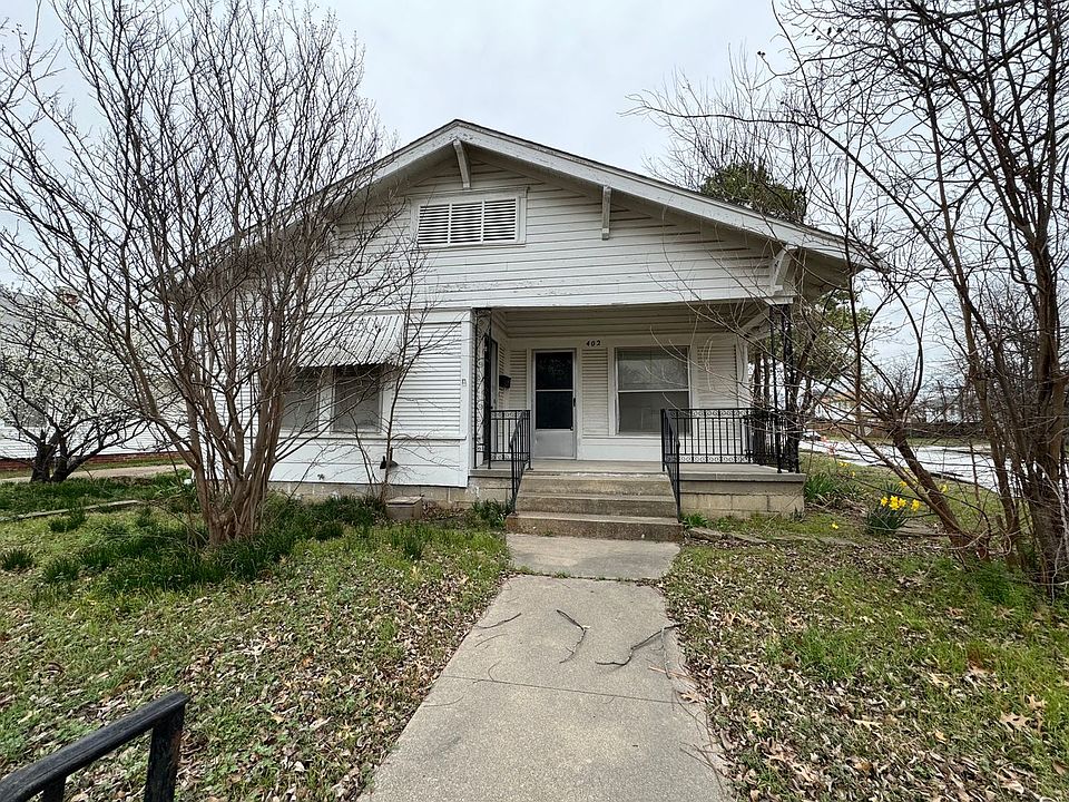 1st image of 402 Nw #D