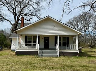 9724 Old Hillsboro Rd, Forest, MS 39074