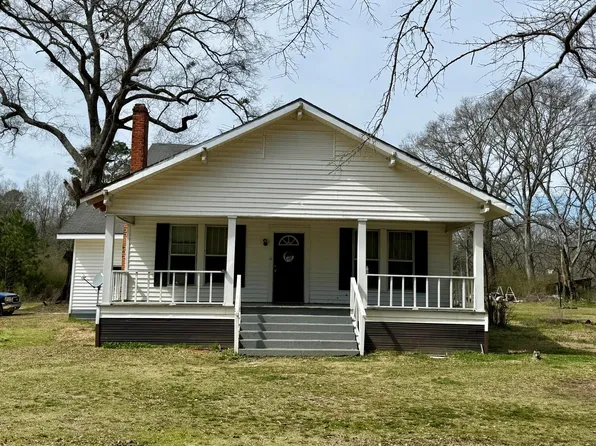 9724 Old Hillsboro Rd, Forest, MS 39074