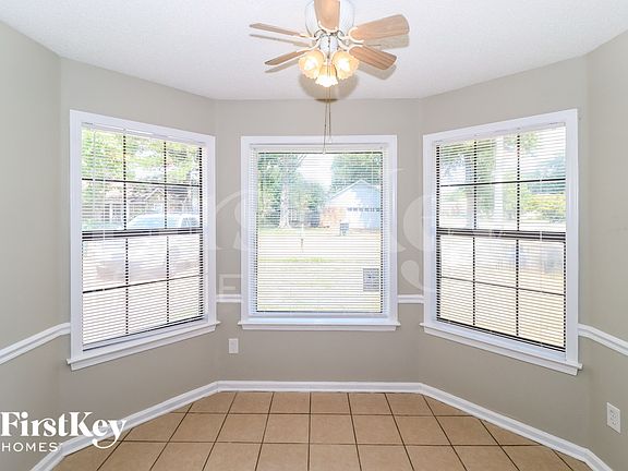 5th image of 2515 Laurelcrest Dr