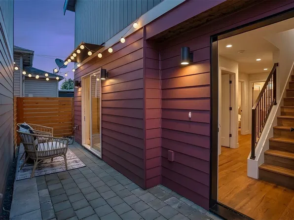 2412 Queen Ann Avenue N, Seattle, WA 98109