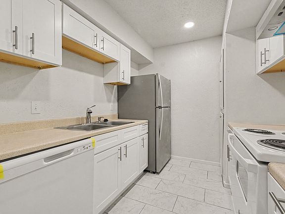 18th image of 9696 Walnut St APT 502