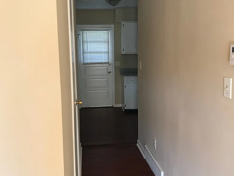 1811 Dalton Ct — Photo 6