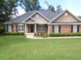 3112 Silver Lake Dr, Phenix City, AL 36867