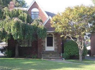 7501 Ridgefield Ave, Cleveland, OH 44129