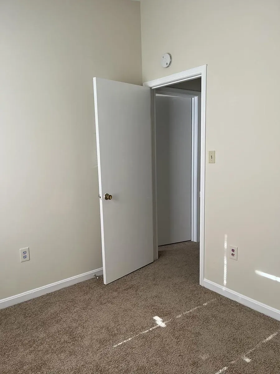 Building Photo - 7720 Jacobs Dr