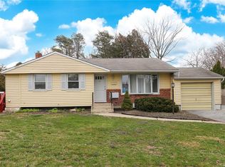 3 Ott Pl, Commack, NY 11725