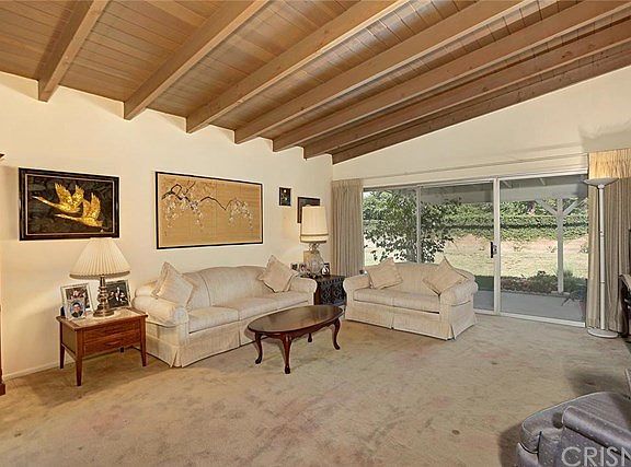 3rd image of 23531 Mariano St