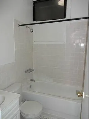 Rented by Keller Williams NYC | media 8