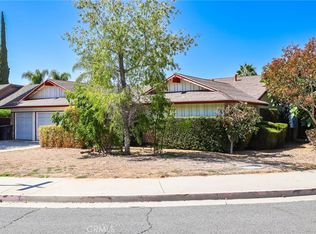 3355 Santa Cruz Dr, Riverside, CA 92507