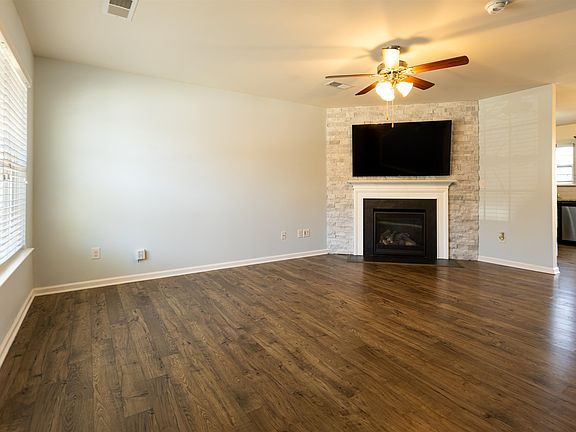 2nd image of 540 Craftsman Ln