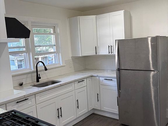 2nd image of 1842 Boas St APT 2