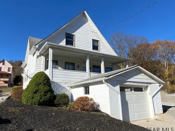 1166 Hunt St, Johnstown, PA 15905