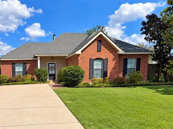 70070 3rd St, Covington, LA 70433