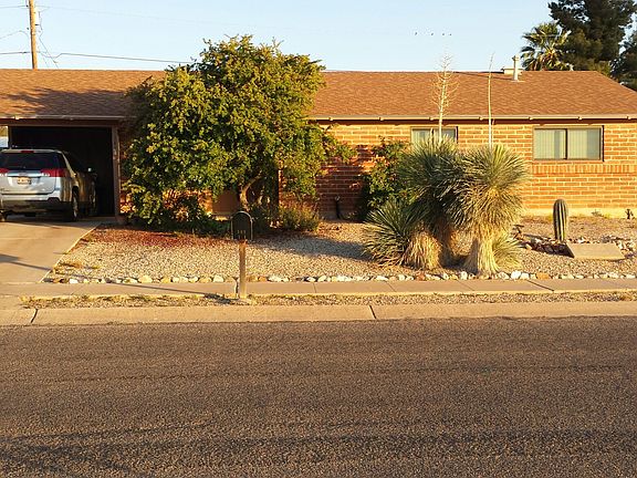 2nd image of 141 W Vista Monte Dr