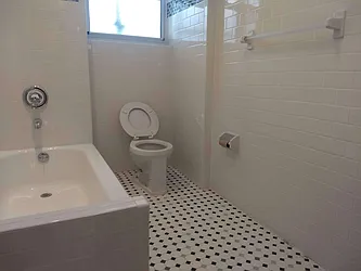 Rented by Harari Realty Corp