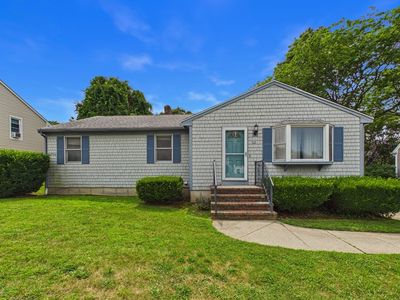 52 Valley View Dr, New Bedford, MA, 02740