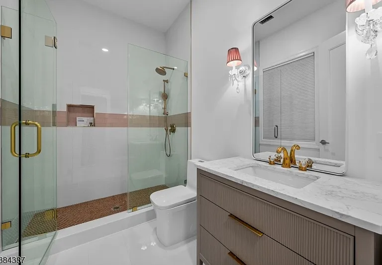 472 High St — Photo 10