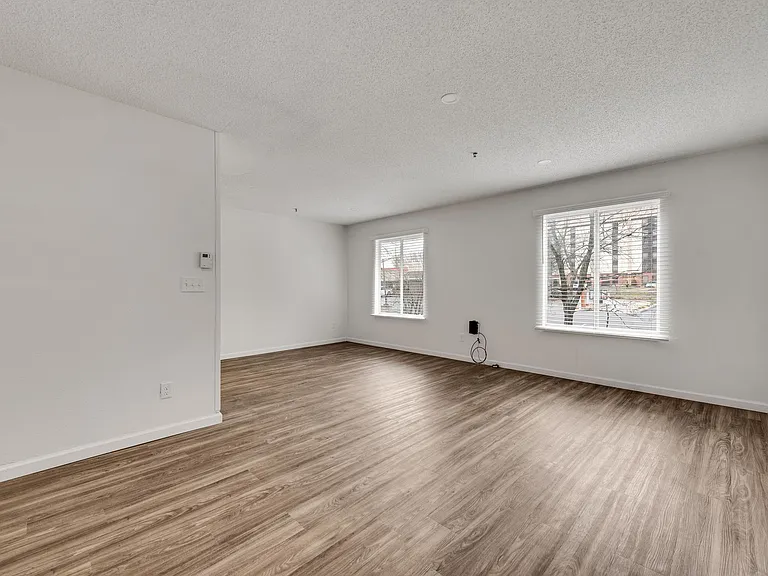Vivo Living Charlotte (Tryon) — Photo 20