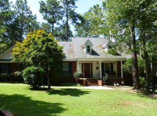 401 Longleaf Dr, Petal, MS 39465