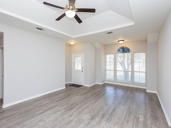 4th image of 1833 Myrtle Ridge Dr